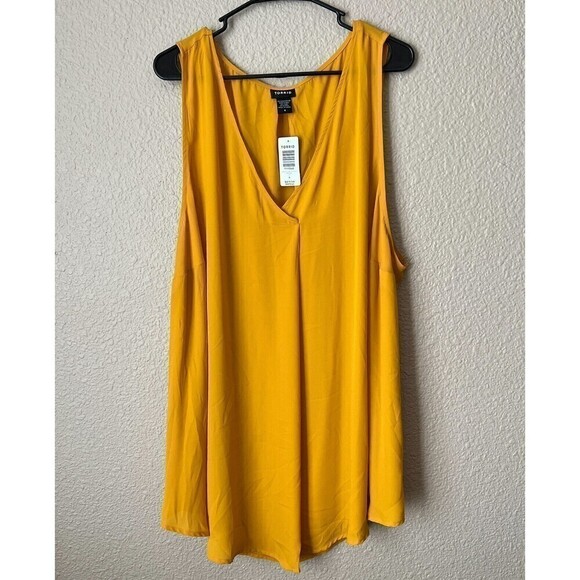 torrid Tops - Torrid Womens Yellow Sleeveless Georgette Single Pleat Tunic Tank Top Size 4